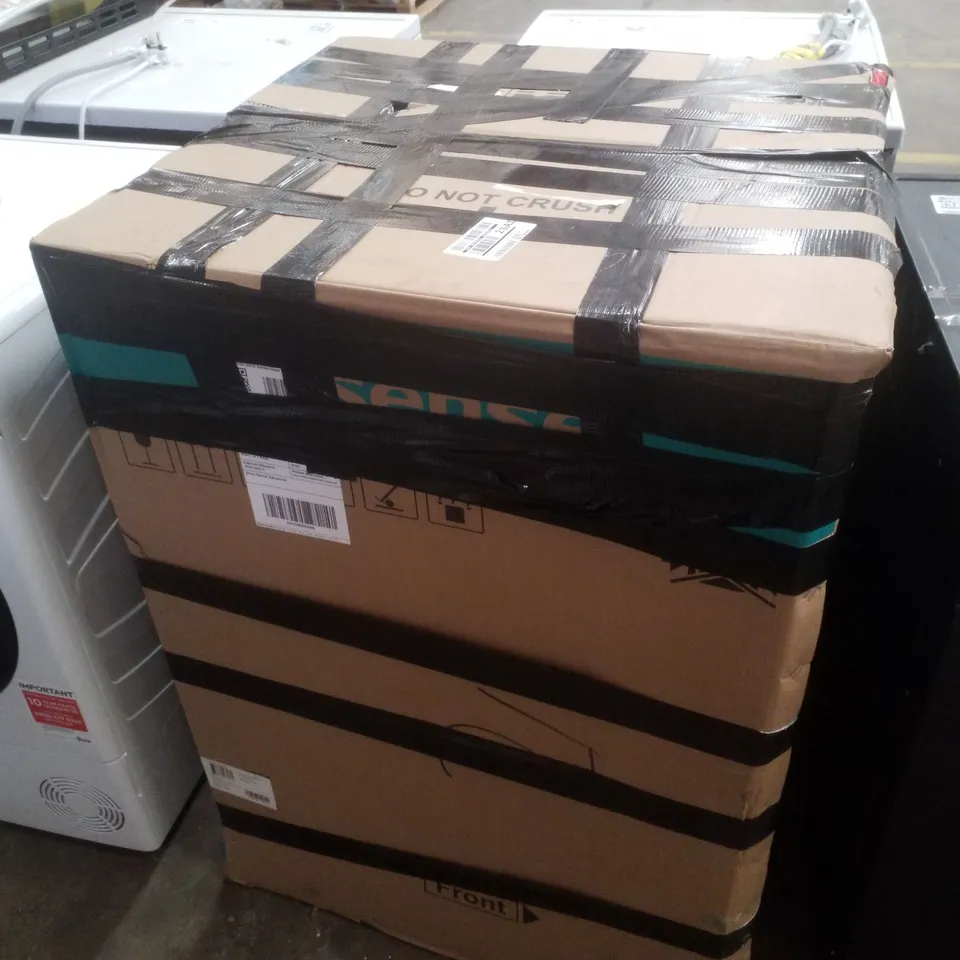 BOXED HISENSE BLACK ELECTRIC COOKER HDE3211BBUK