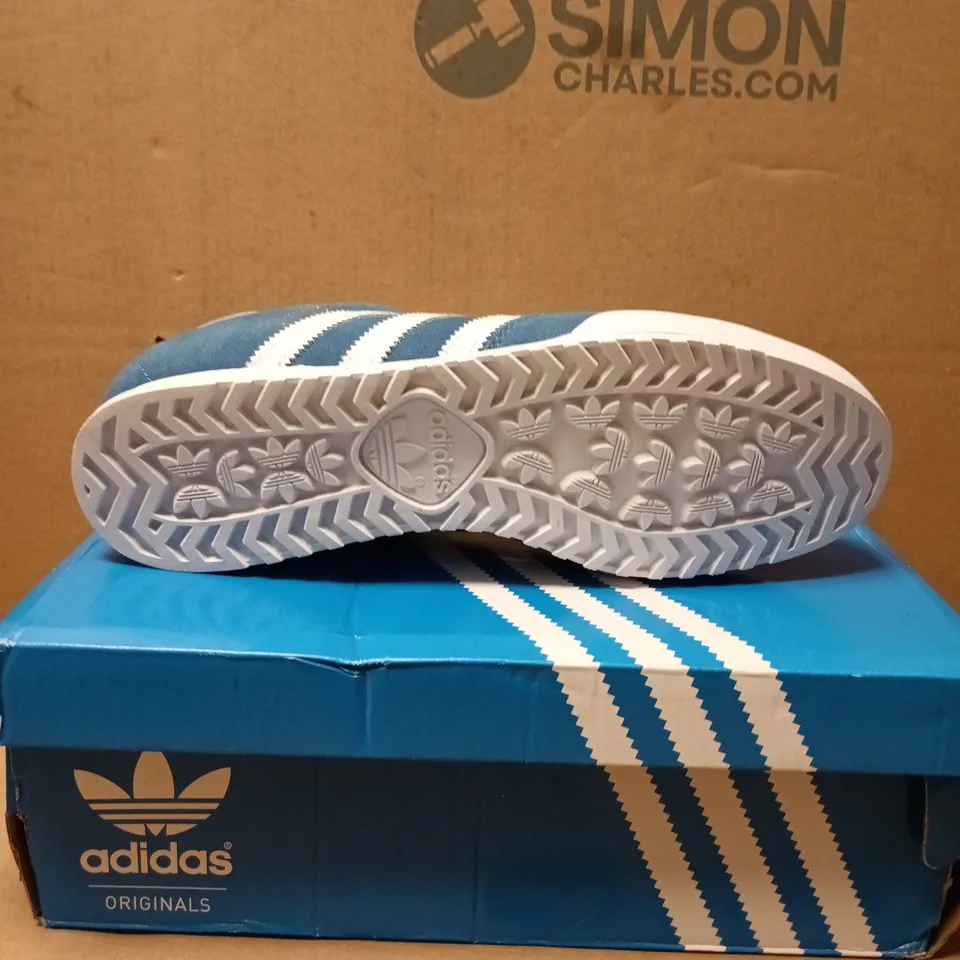 ADIDAS ORIGINALS BECKENBAUER TRAINERS – BLUE SUEDE, WHITE STRIPES, UK 10 (US 10½)