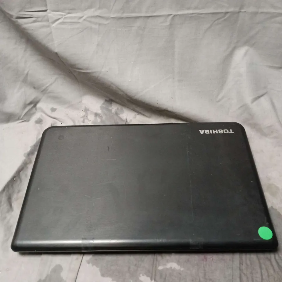 TOSHIBA SATELLITE PRO C50-A-1E6 LAPTOP
