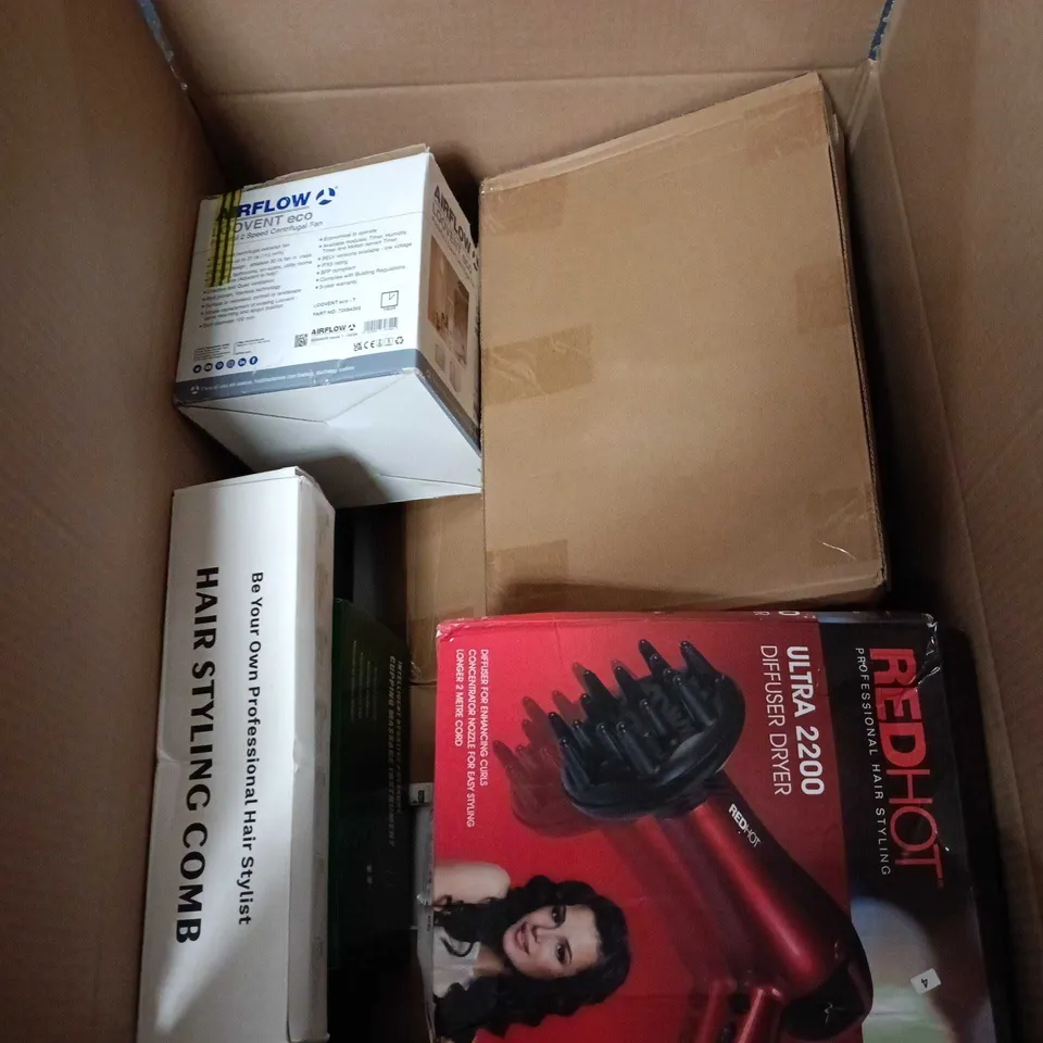 APPROXIMATELY 12 ASSORTED HOUSEHOLD ITEMS TO INCLUDE RED HOT ULTRA 2000 DIFFUSER HAIR DRYER, CUPPING  MASSAGE INSTRUMENT, WAVY CHIC HAIR STYLING COMB ETC