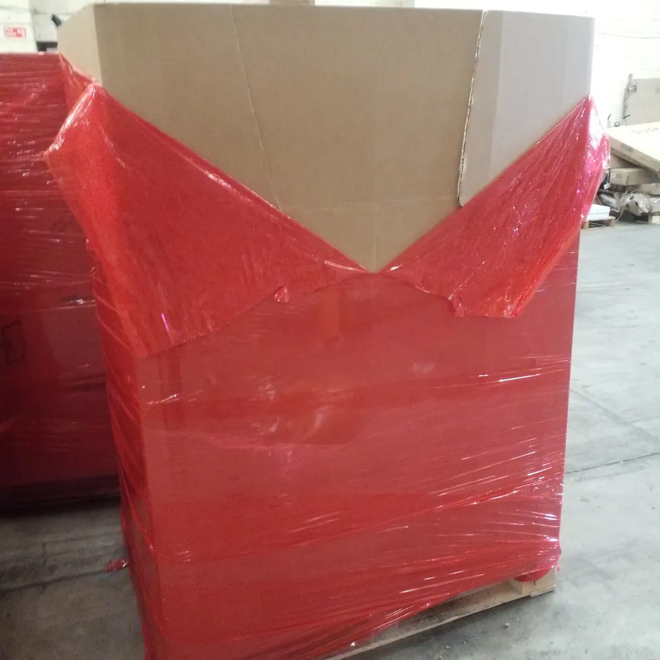 PALLET CONTAINING ASSORTED PRODUCTS INCLUDING SLEEPING BAG, ENVIRONMENTAL INLINE FAN, GOVEE UPLIGHTER FLOOR LAMP, ROLLER BLIND & UNIVERSAL TOILET SEAT RISER