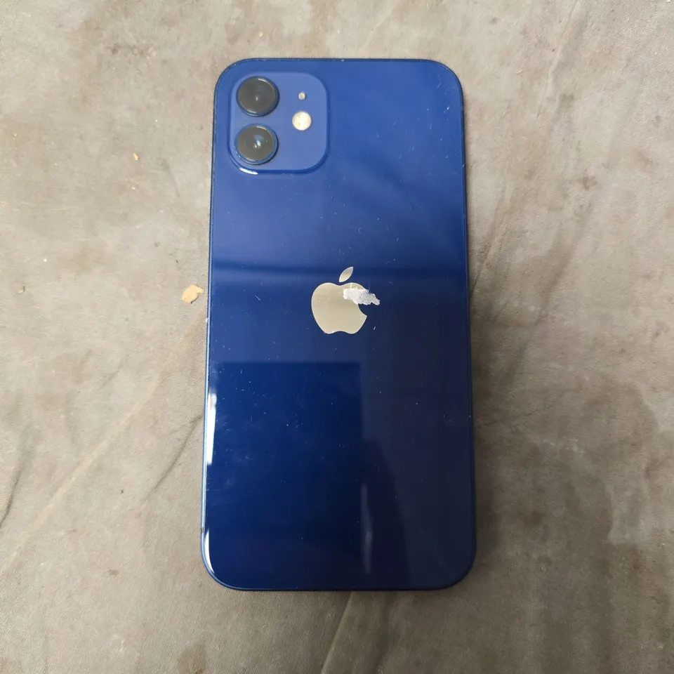 APPLE IPHONE 12 - BLUE