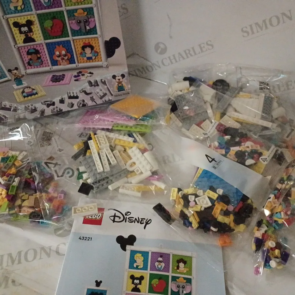 LEGO DISNEY 100 AGES 6+