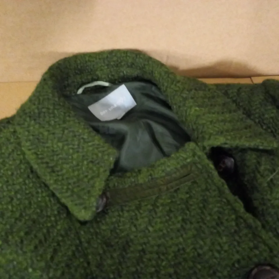 PER UNA GREEN CHUNKY KNIT BUTTON UP COAT - UK 10