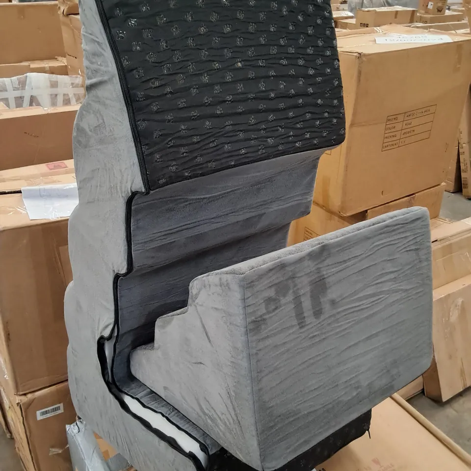 COSTWAY GREY ANGULAR CUSHIONS 