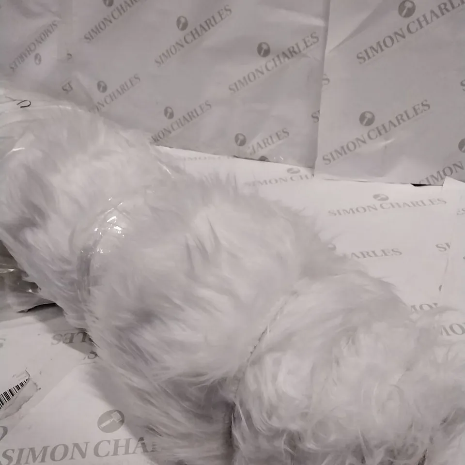 BRAND NEW PACO HOME WHITE FLUFFY RUG SIZE UNSPECIFIED 