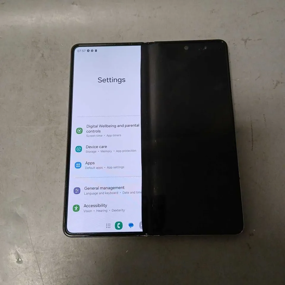 SAMSUNG GALAXY Z FOLD 5