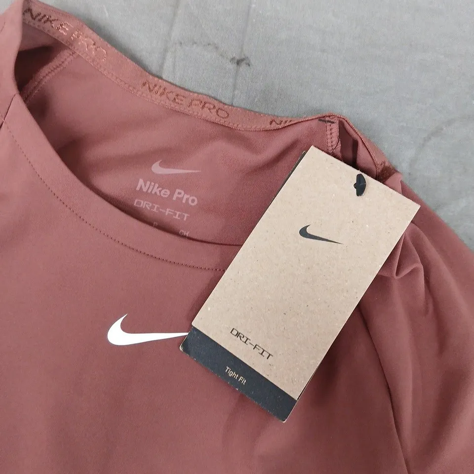 NIKE PRO CROP TOP IN BROWN - SMALL