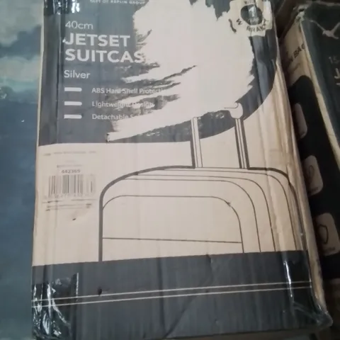 BOXED LUGG 40CM JETSET SUITCASE SILVER