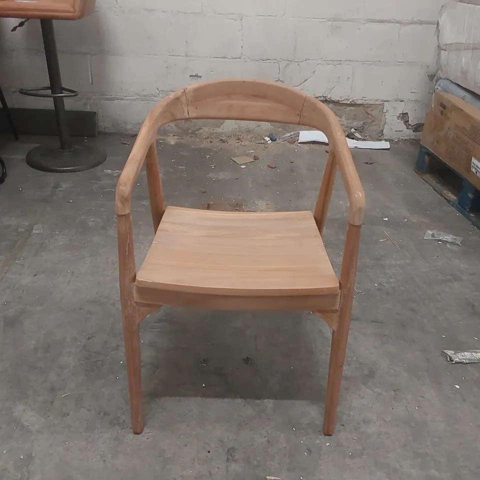 DESIGNER SOLID WOOD DINING CHAIR