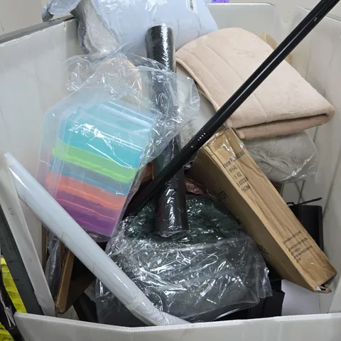 CAGE OF APPROXIMATELY 20 ASSORTED HOUSEHOLD PRODUCTS TO INCLUDE STORAGE BOXES, WALLPAPER, HOME DECOR ETC - COLLECTION ONLY 