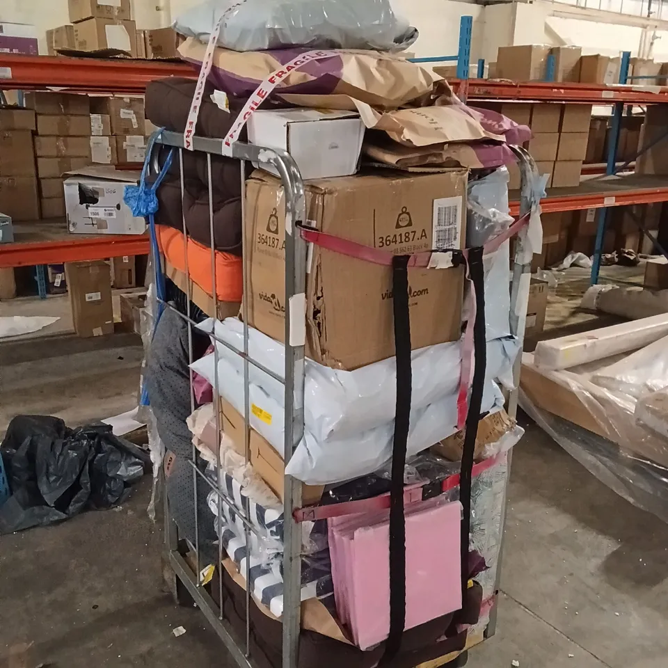 CAGE OF ASSORTED HOUSEHOLD GOODS AND ITEMS - CAGE NOT INCLUDED 
