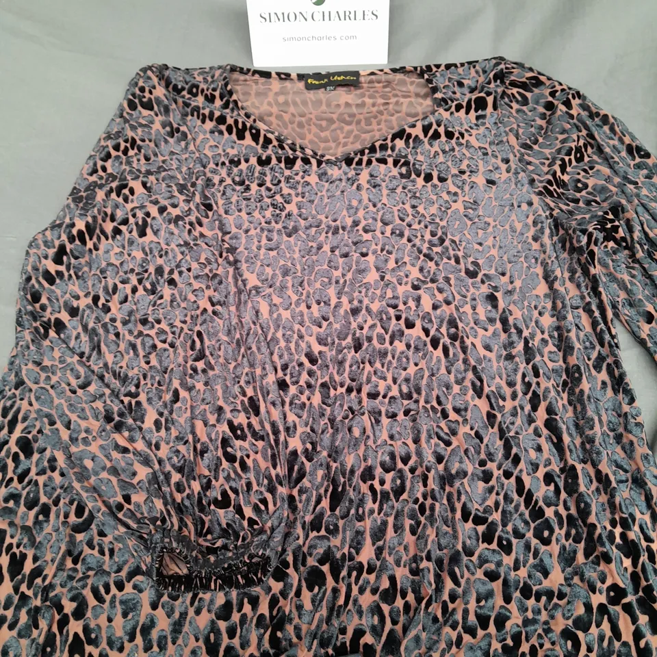 FRANK USHER LADIES LONG SLEEVED VELOUR LEOPARD PRINT TOP SIZE S/M