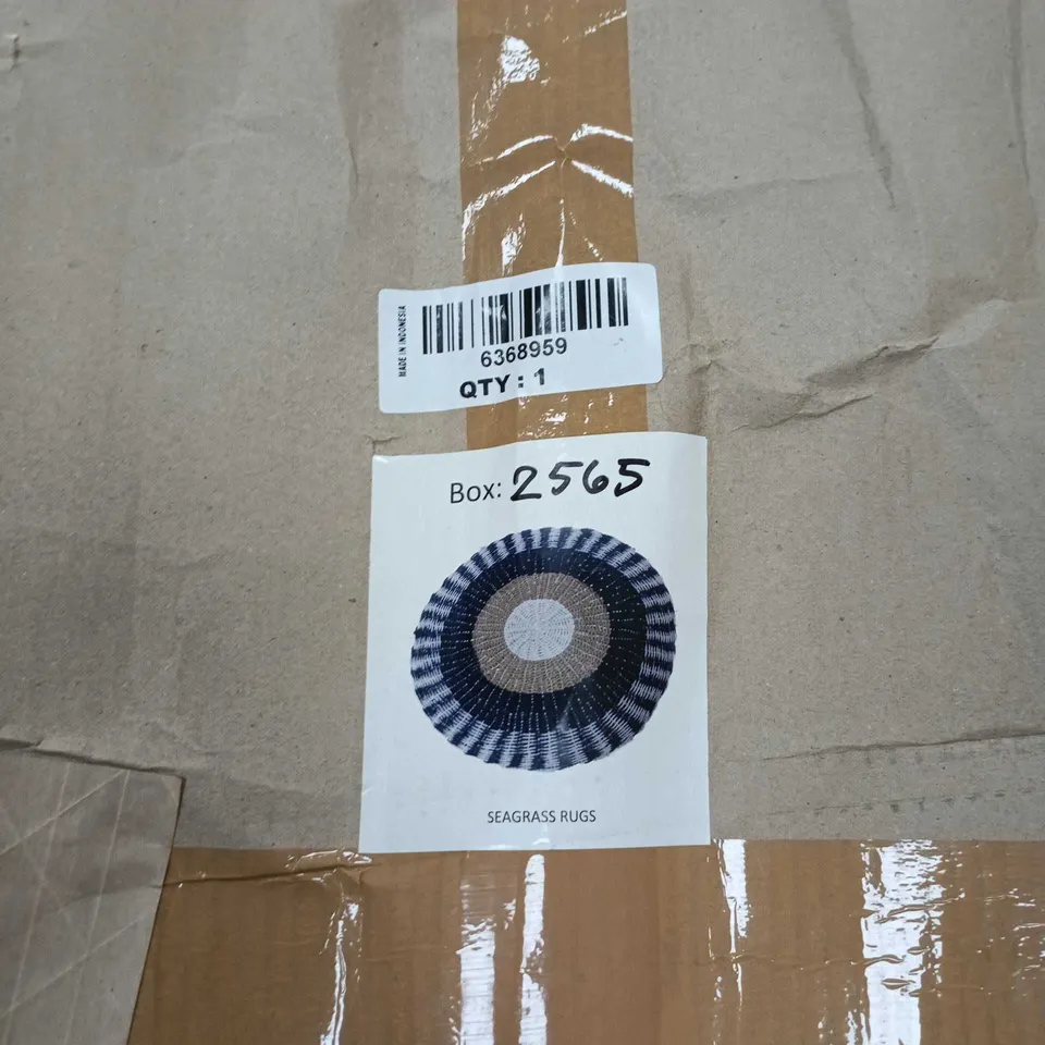 SEAGRASS RUG