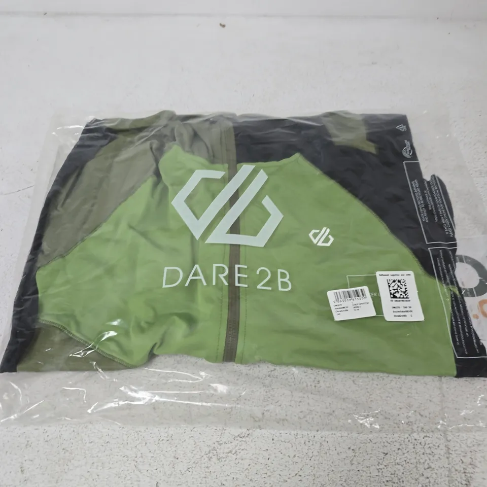APPROXIMATELY 16 BRAND NEW REGATTA ASSIMILATE III CORE STRETCH JACKETS - S