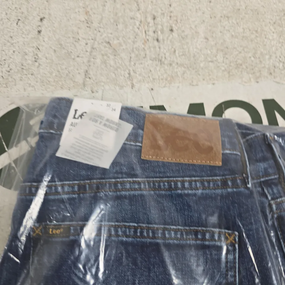 LEE AUSTIN REGULAR TAPERED - SIZE W32