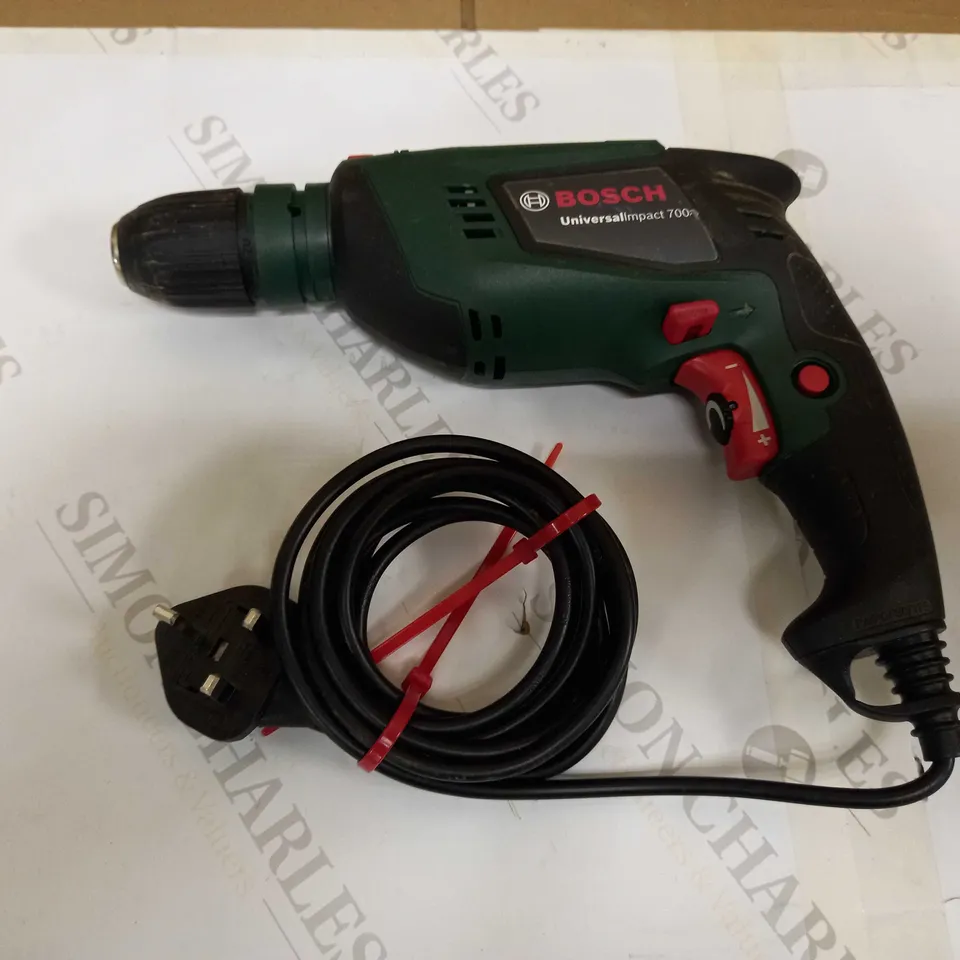 BOSCH UNIVERSAL IMPACT 700 HAMMER DRILL