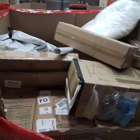 PALLET OF ASSORTED HOUSEHOLD GOODS AND PRODUCTS TO INCLUDE;AIR COOLER,DUVET,SMART BATHROOM MIRROR