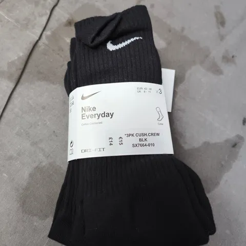 NIKE EVERYDAY COTTON CUSHIONED CREW SOCKS – BLACK, UK 8-11, 3 PACK