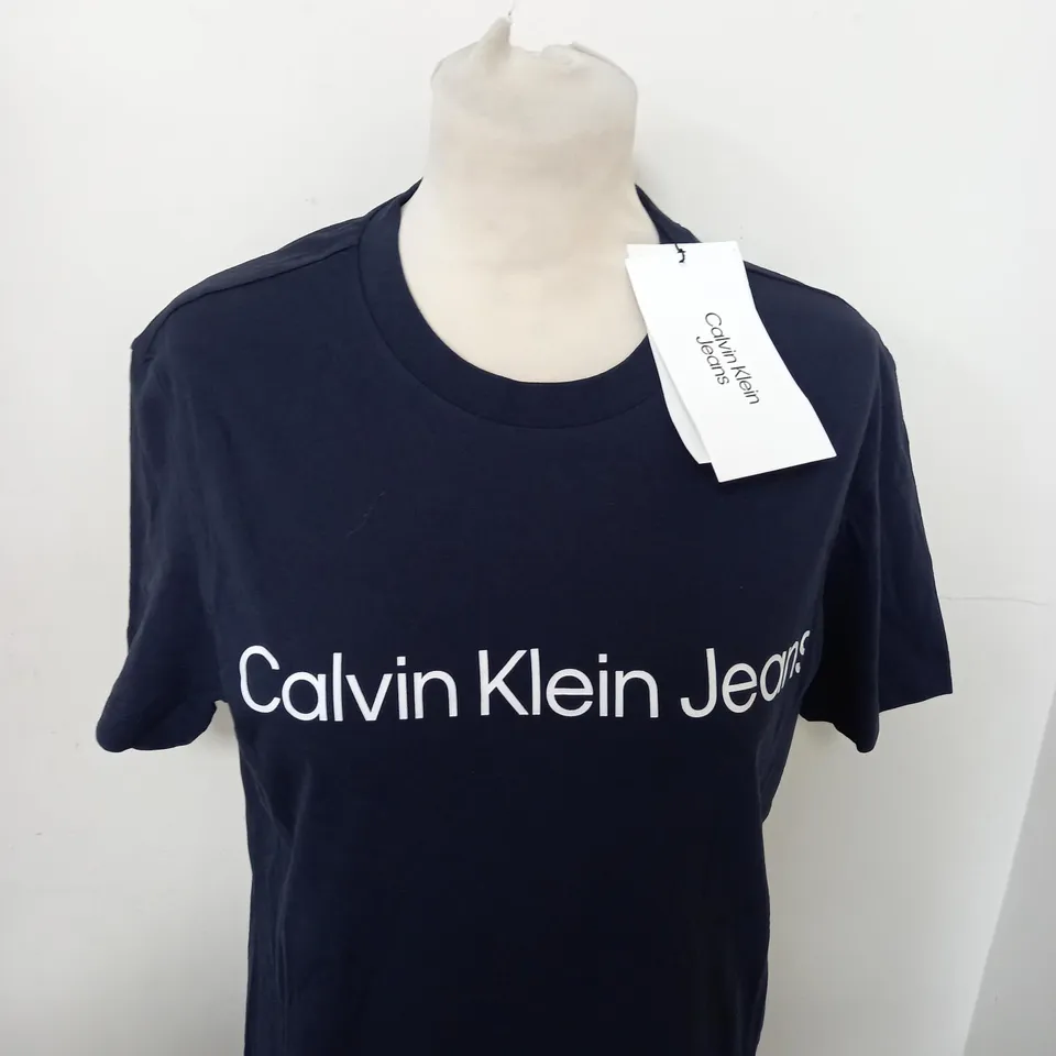CALVIN KLEIN JEANS SLOGAN T-SHIRT SIZE S