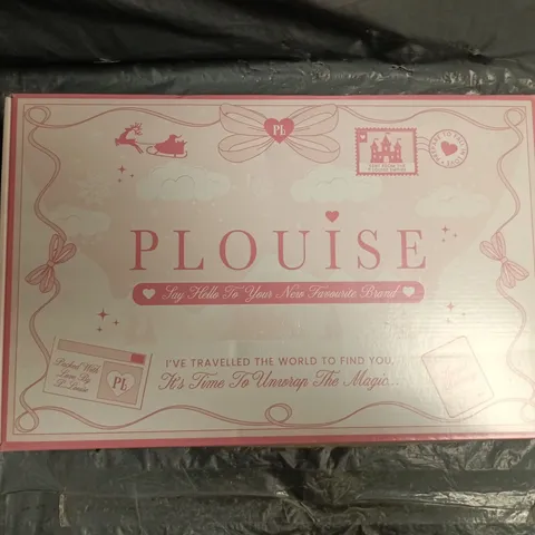 P.LOUISE MYSTERY BEAUTY BOX SET