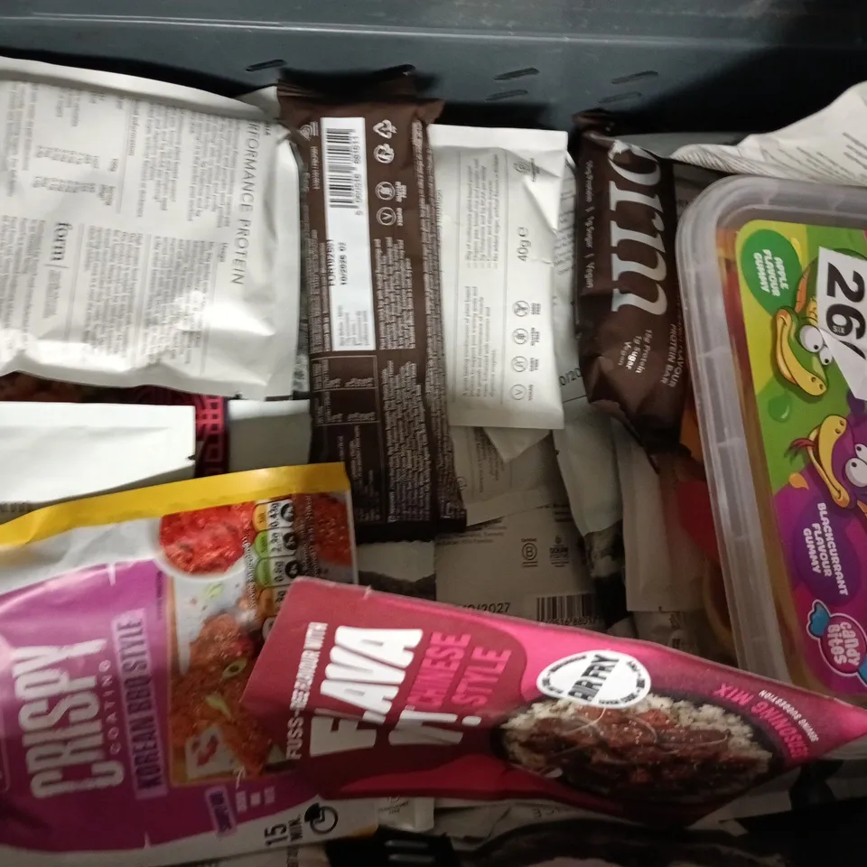 APPROXIMATELY 10 ASSORTED FOOD AND DRINK ITEMS TO INCLUDE MATCHA, ETC