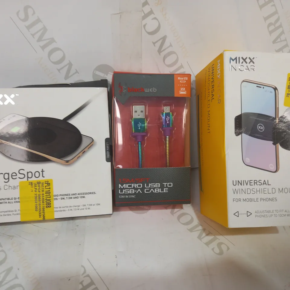 LOT OF APPROXIMATELY 20 ASSORTED HOUSEHOLD ITEMS TO INCLUDE MIXX CHARGESPOT WIRELSS CHARGER, BLACKWEB MICRO USB TO USB-A CABLE, MIXX IN CAR UNIVERSAL WINDSHIELD MOUNT, ETC