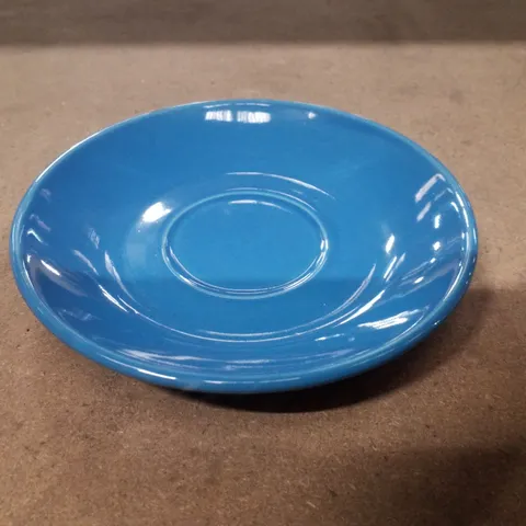BOX CONTAINING 6 CAPPUCCINO SAUCER PLATES - BLUE