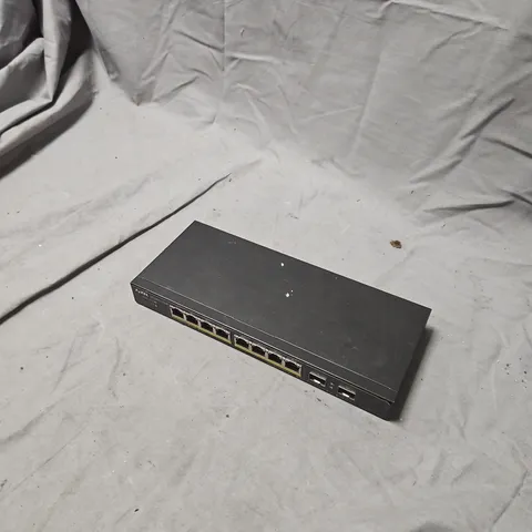 ZYXEL GS1900-10HP 8-PORT POE SMART MANAGED NETWORK SWITCH (2 SFP)