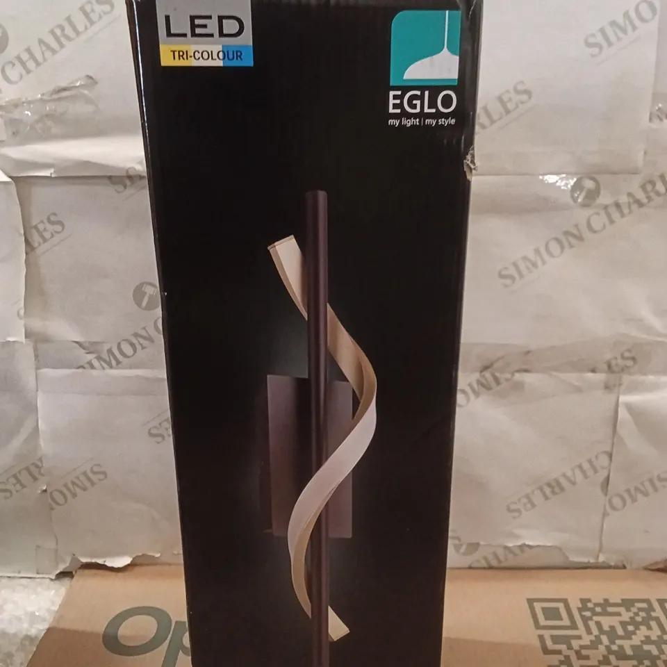 BOXED TRI COLOUR LED LIGHT 