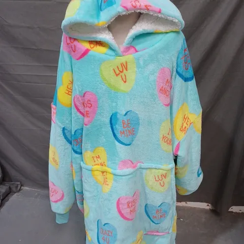 OODIE HOODED OVERSIZED BLANKET - LOVE HEARTS