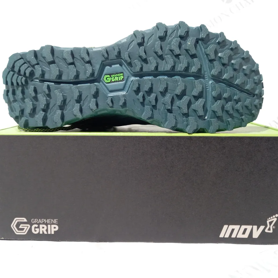 BOXED PAIR OF INOV PARKCLAW G 280 SHOES IN PINE/YELLOW UK SIZE 7
