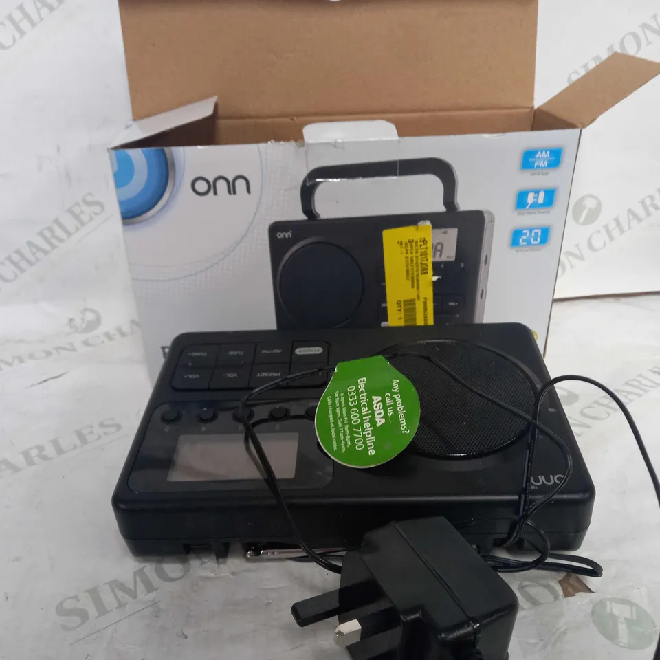 ONN PORTABLE AM/FM RADIO