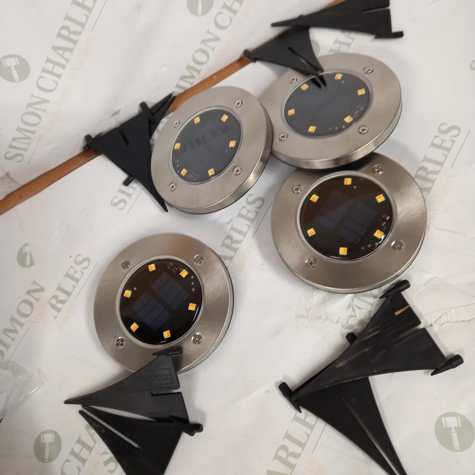 4 SORAL POWERED LED LIGHTS