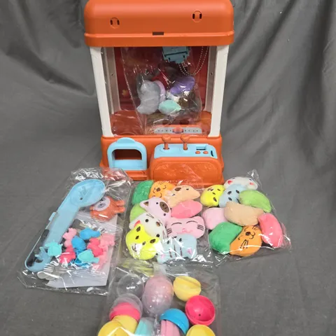 CHILDRENS TOY CLAW MACHINE