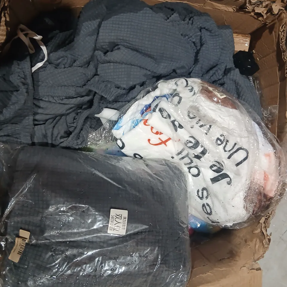 CAGE OF ASSORTED PRODUCTS TO INCLUDE; SOFA COVERS, HAIR NETS AND TEXTILES