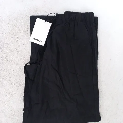 BERSHKA TROUSERS IN BLACK SIZE SMALL