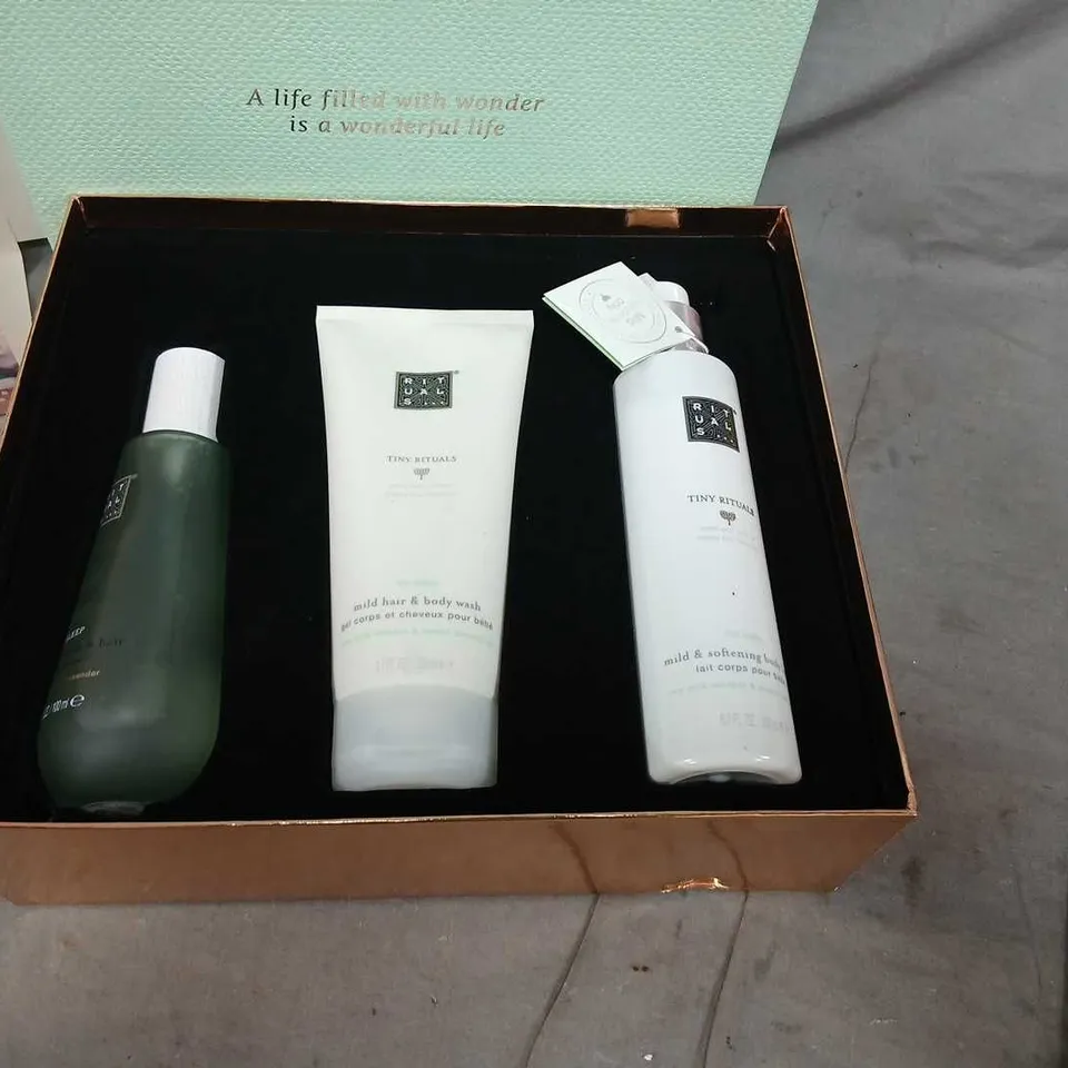 RITUALS TINY RITUALS BABY AND PARENT GIFT SET – 3-PIECE
