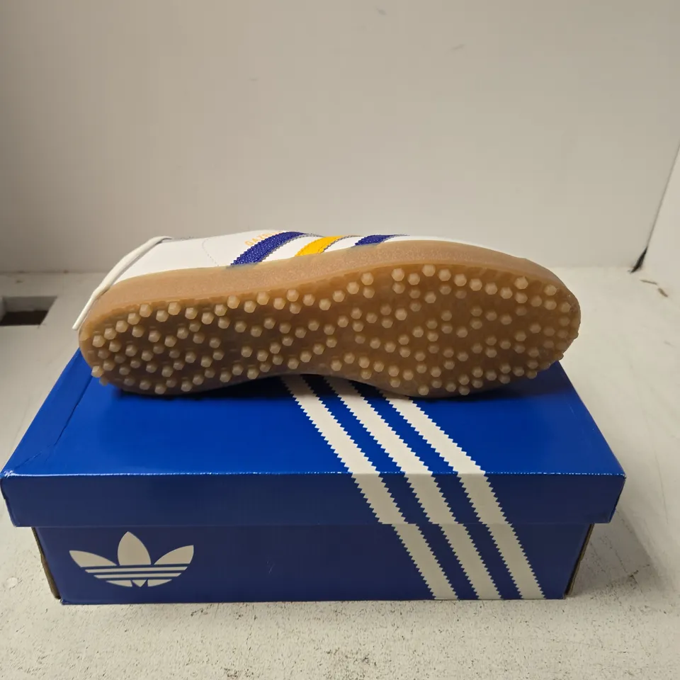 ADIDAS GAZELLE GOLF TRAINERS – 9.5