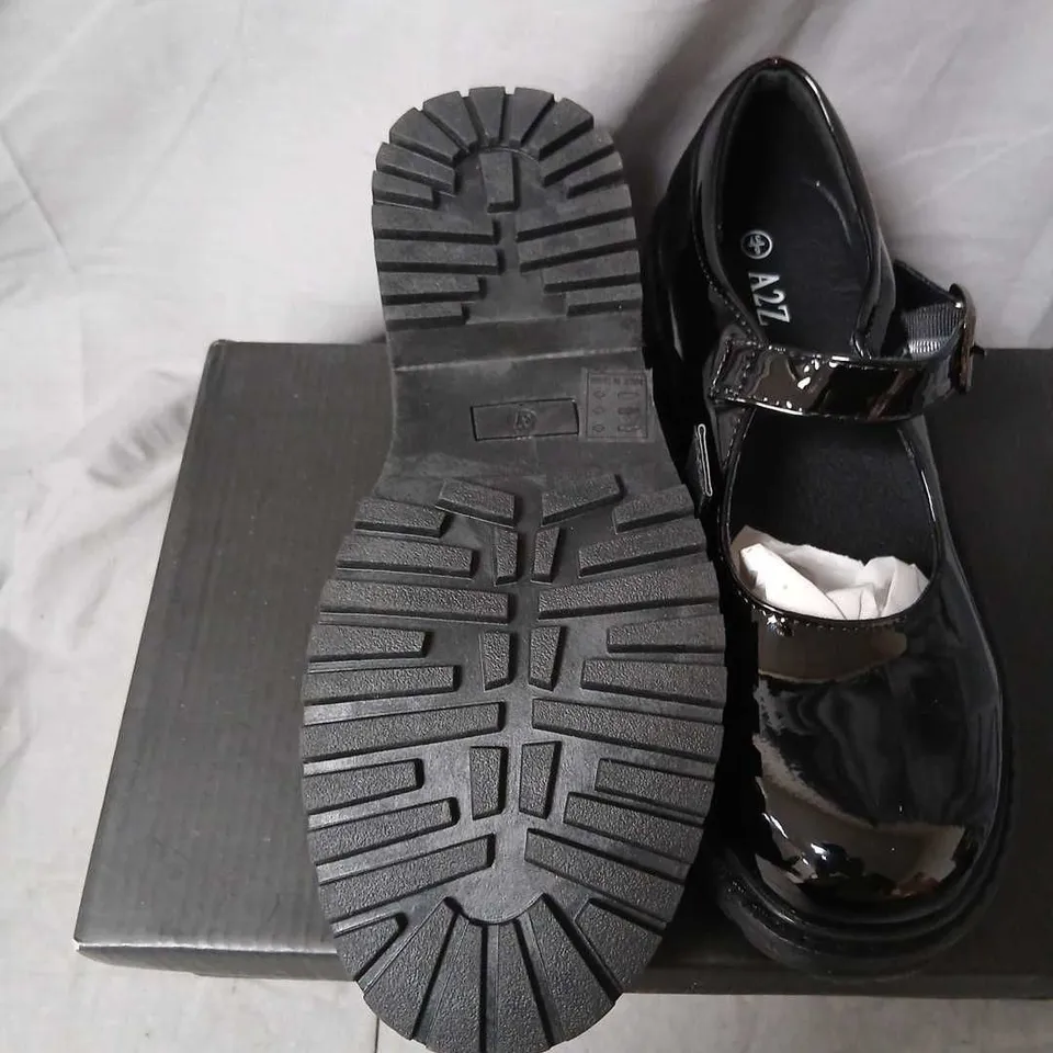 A2Z 4KIDS BLACK PATENT MARY-JANE SHOES UK 5 (EU 37) 