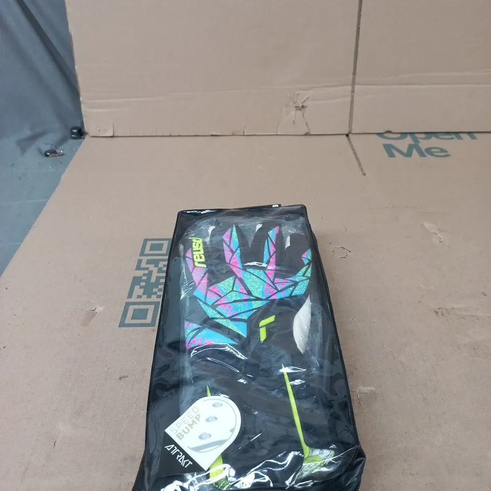 REUSCH GOALKEEPING GLOVES SPEEDBUMP STRAPLESS 10