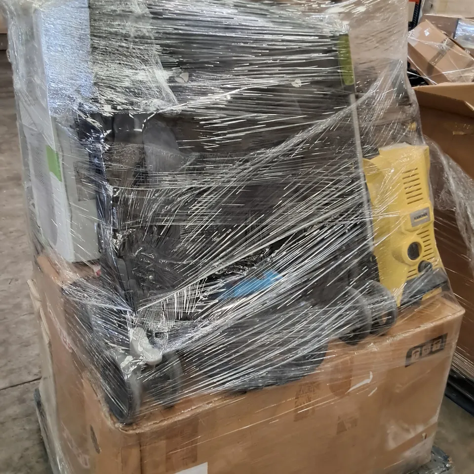 PALLET OF ASSORTED HOME APPLIANCES TO INCLUDE WIFI OIL RADIATORS,CERAMIC TOWER HEATER AND HOMEBASE 20L DEHUMIDIFIER 