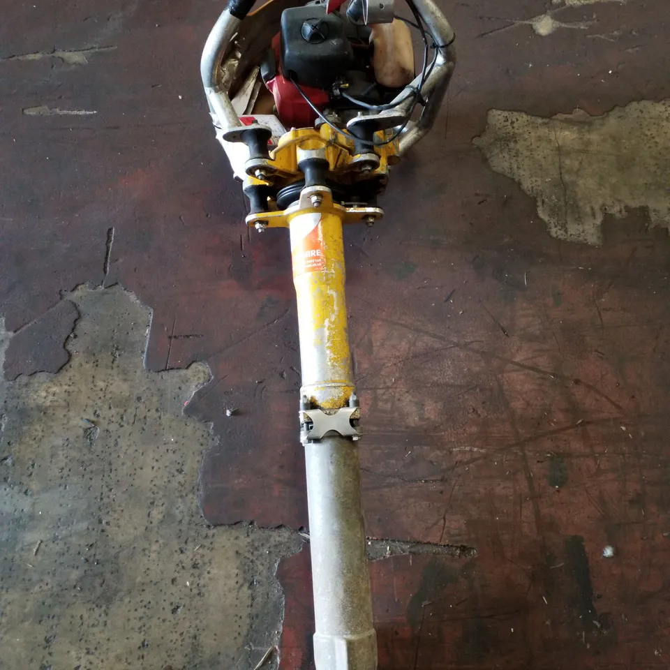 ROBEL 2 STROKE VERTICAL TAMPER