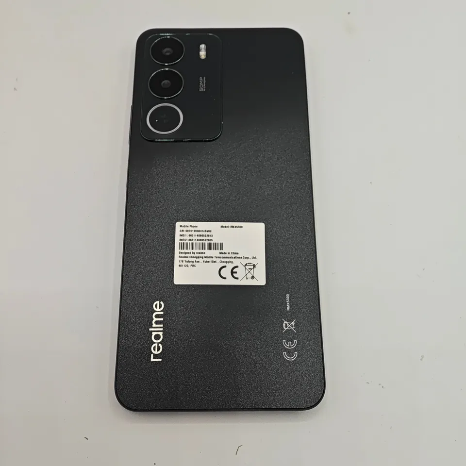 UNBOXED REALME 256GB MOBILE IN BLACK - RMX5300
