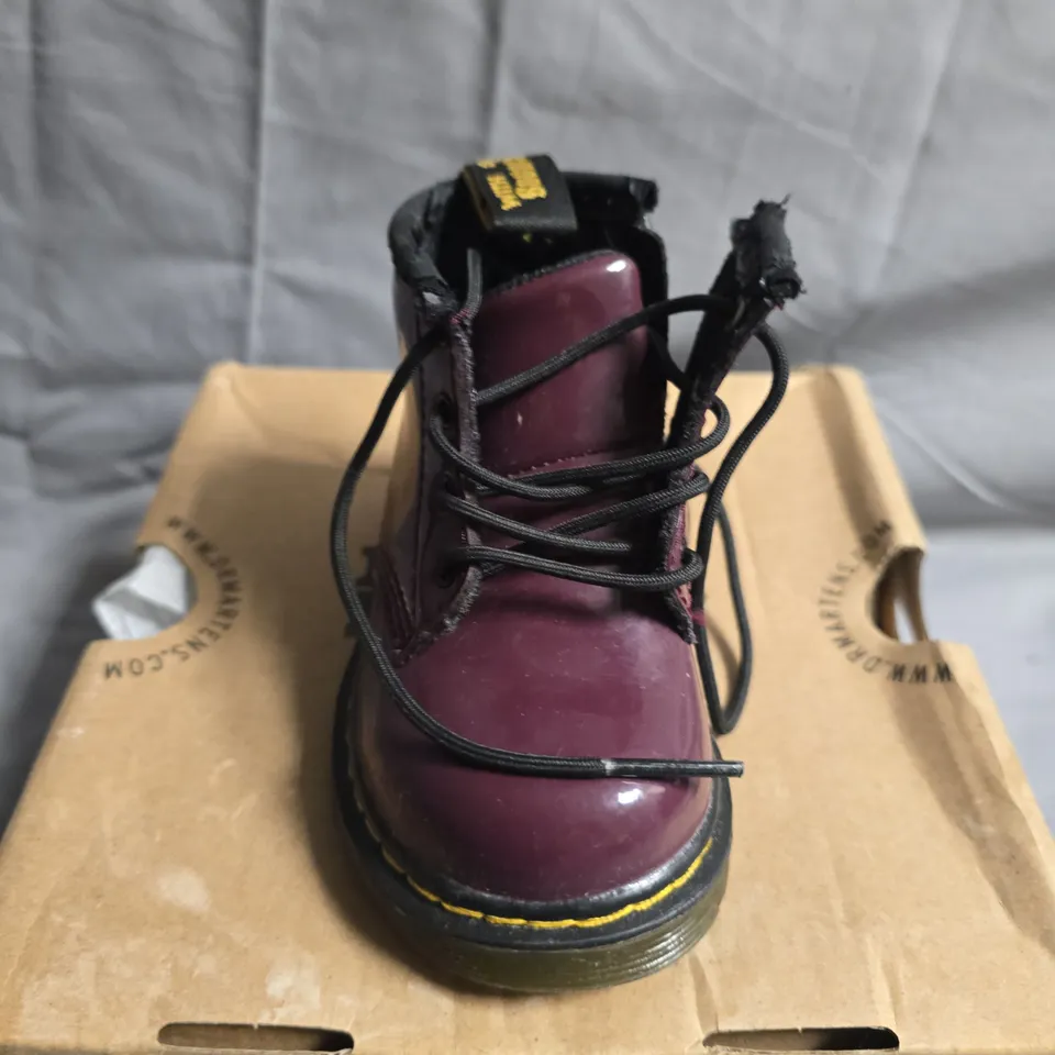 BOXED PAIR OF DR.MARTENS 1460 PATENT SHOES - UK SIZE 3 - KIDS