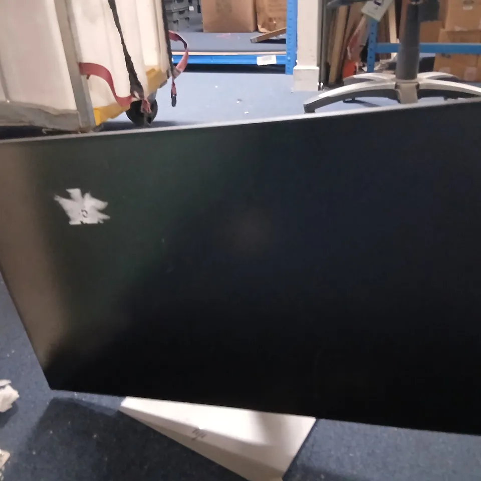 CAGE OF ASSORTED PRODUCTS TO INCLUDE: BLACK MESH-BACK OFFICE CHAIR WITH DAMAGED ARMREST; BOXED TV WALL MOUNT/STAND