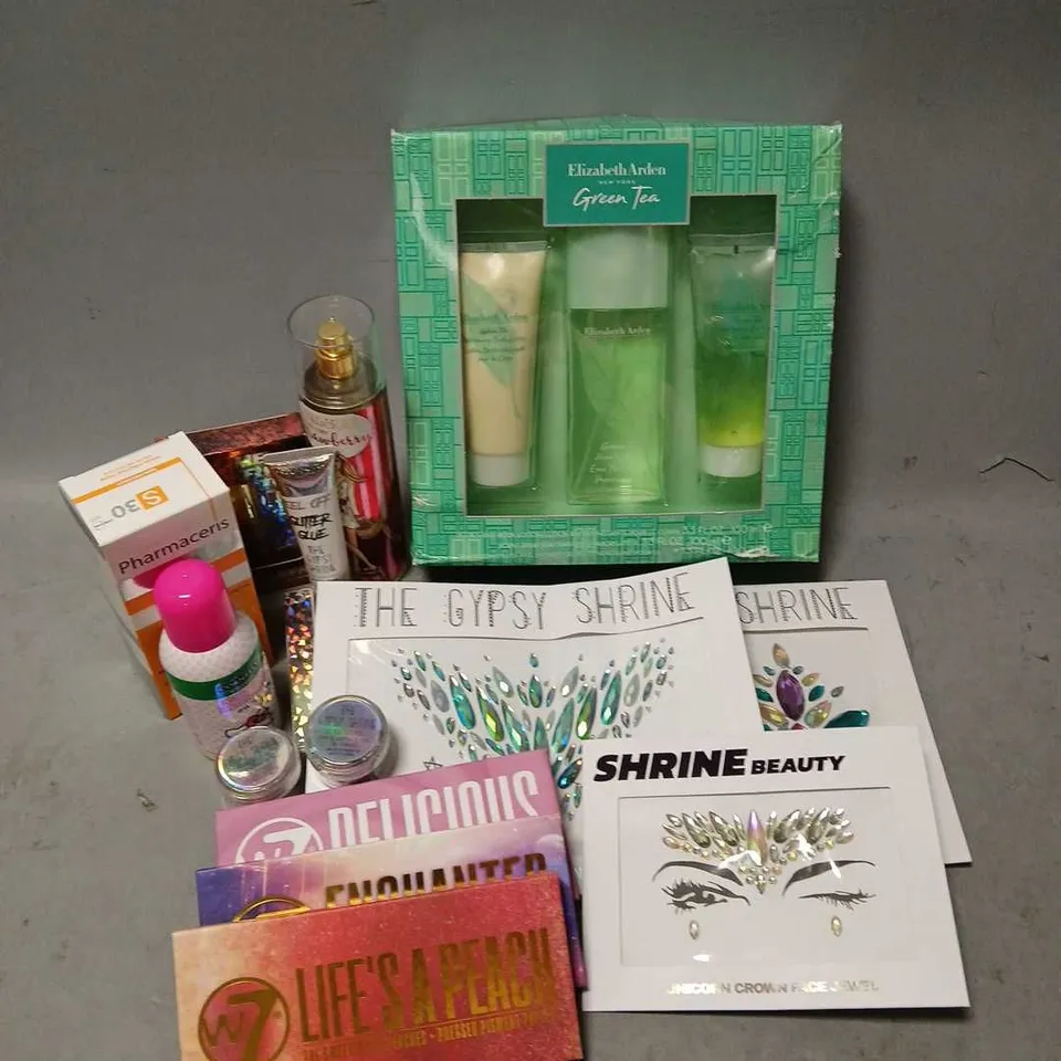 BOX OF APPROXIMATELY 15 ASSORTED COSMETIC ITEMS TO INCLUDE - THE GYPSY SHRINE PEEL OFF GLITTER GLUE - W7 PRESSED PIGMENT PALETTES - ELIZABETH ARDEN GREEN TEA BODY COLLECTION - ETC