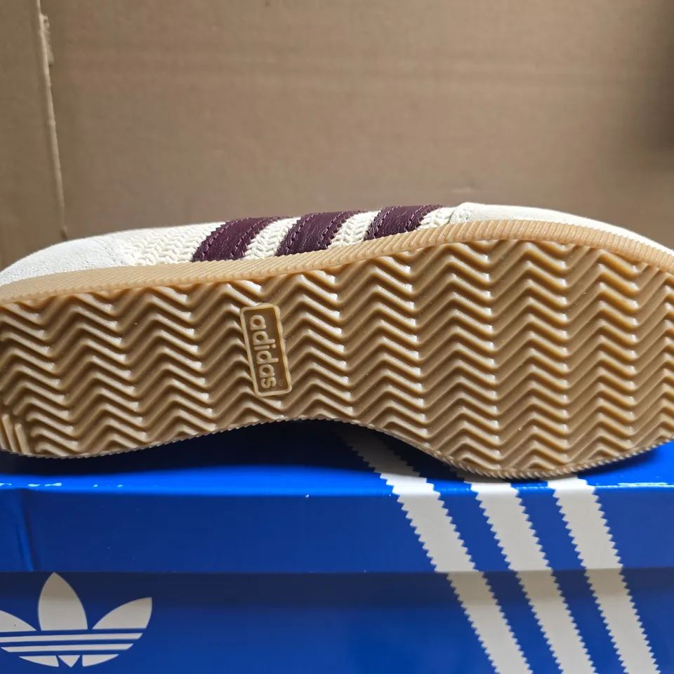 BOXED PAIR OF ADIDAS JAPAN WOMENS SNEAKER – UK 7