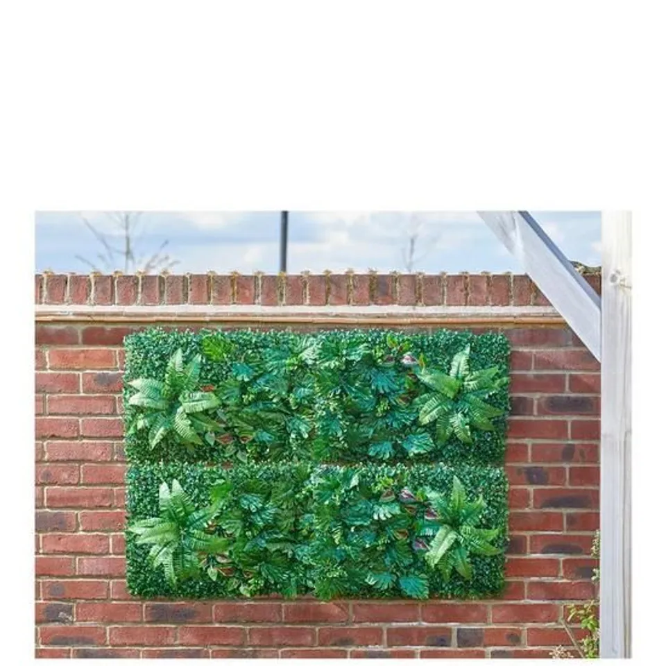 FAUX LIVING WALL PANEL 60 X 40CM RRP £14.99