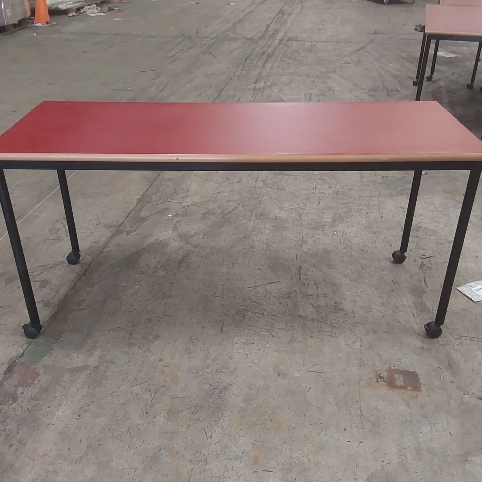 MOBILE TABLE WITH WOODEN TOP